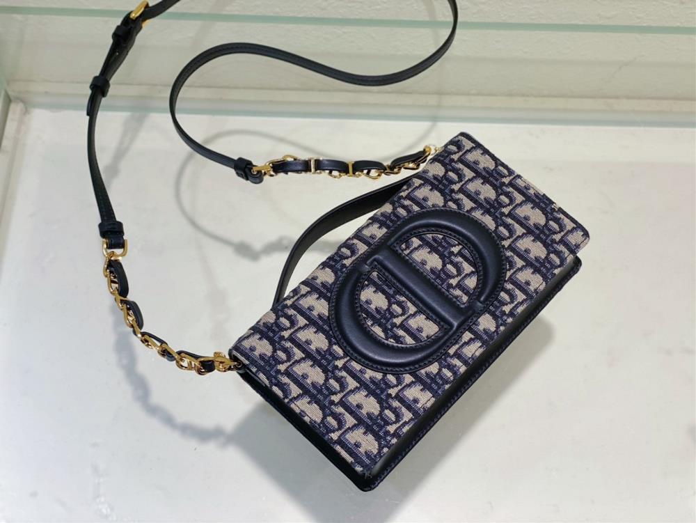 CD Signature Mini Chain Handbag Blue Oblique Print This CD Signature mini chain handbag is