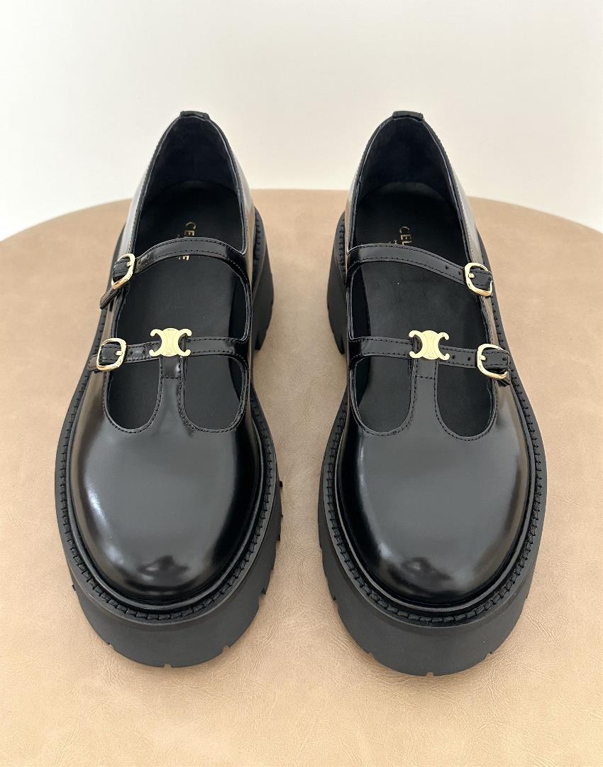 Celine thick soled Mary Jane Slipon shoe Size 3536373839 This college retro style combines Mary Jan