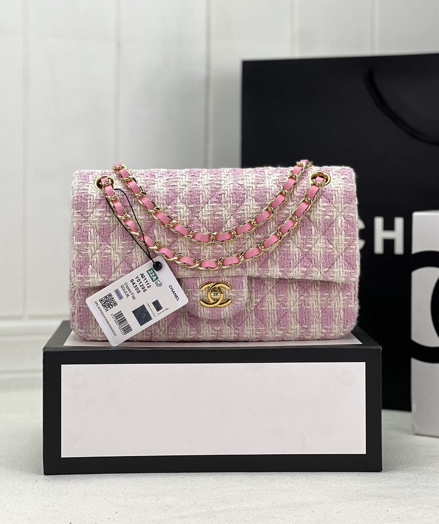 Chanel CF woolen series this is a bag that can be praised by all friends around us for its elegance