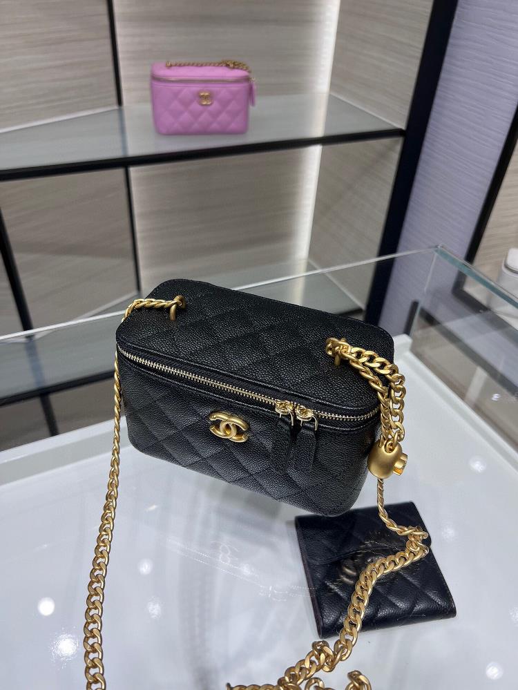 chanel bagAP3204Ydouble c embossed logo