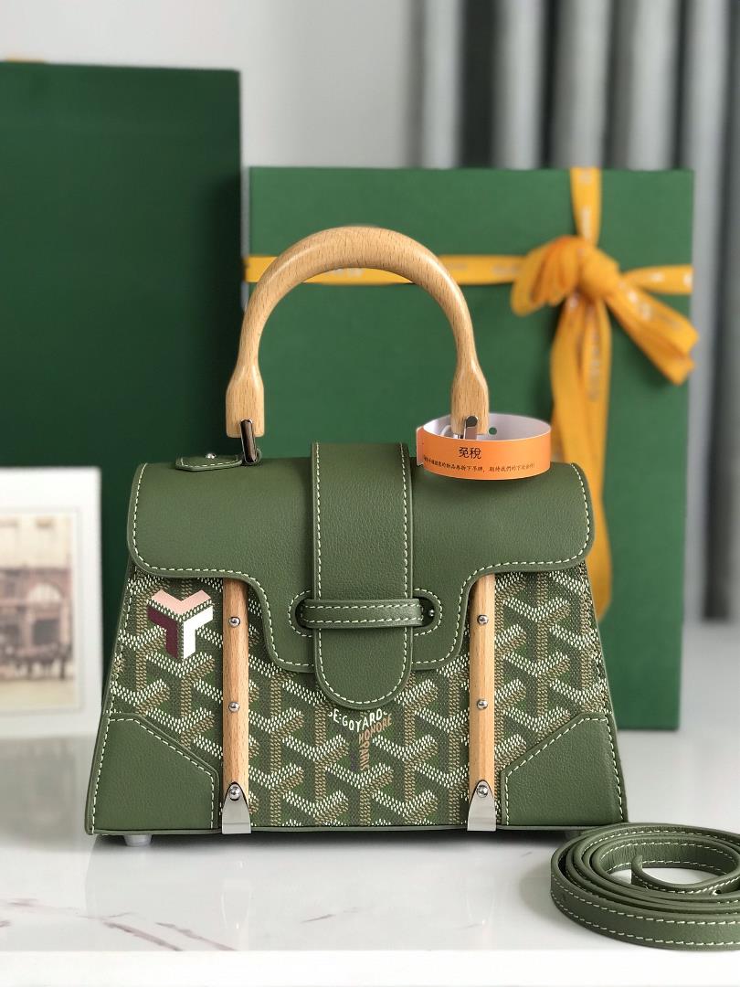 goyard Sagon bag was introduced in the 1930s Following the launch of the soft version of the Sagon