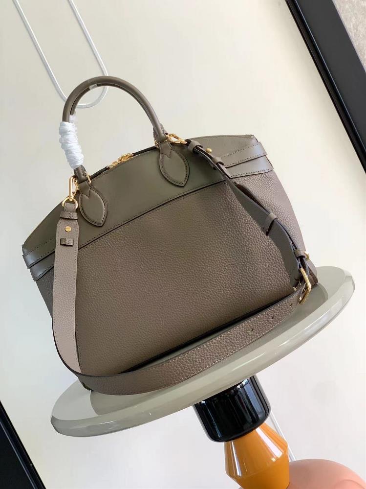 lv bagM22914Lock It MM bagTaurillon leather