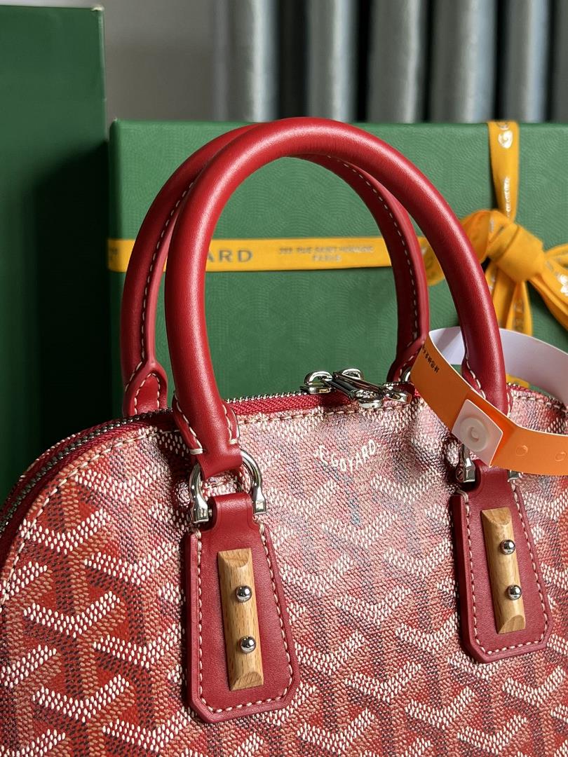 790 Goyard Vendme Shell BagInheriting the brands unique craftsmanship style and exquisite