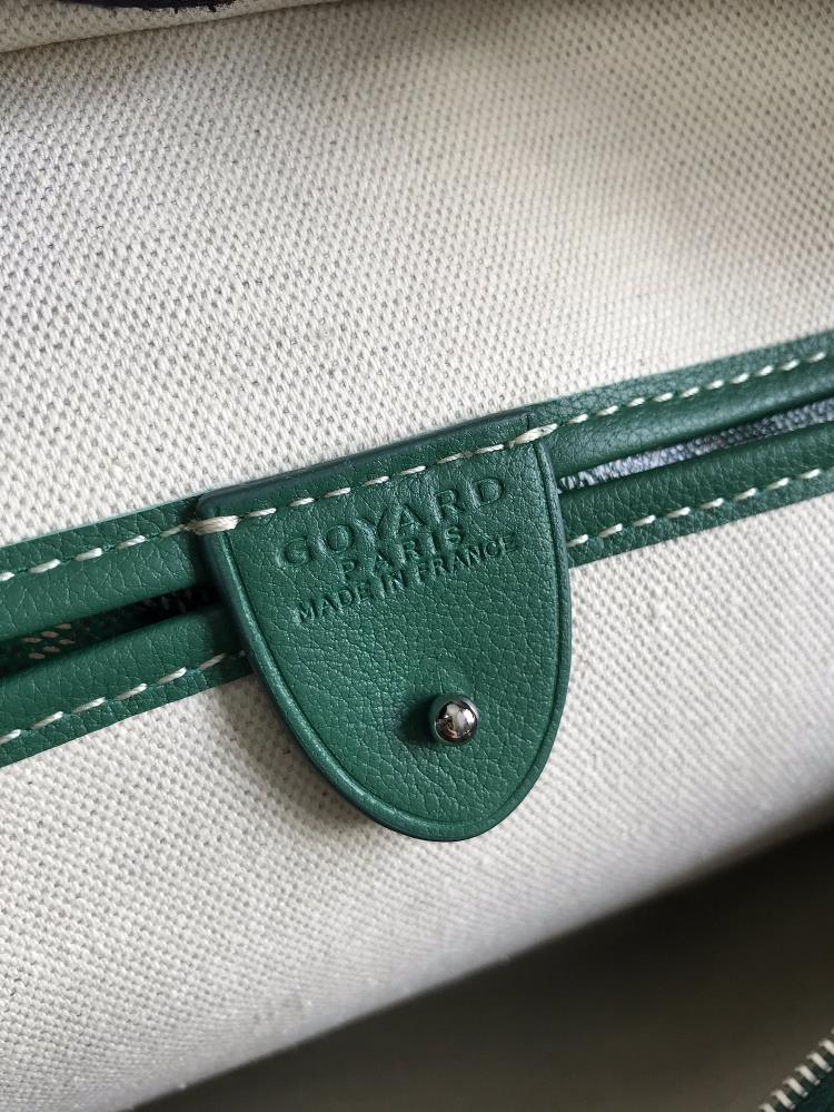 In conclusion the Goyard bags exclusive customization and upgrading of the leather to th