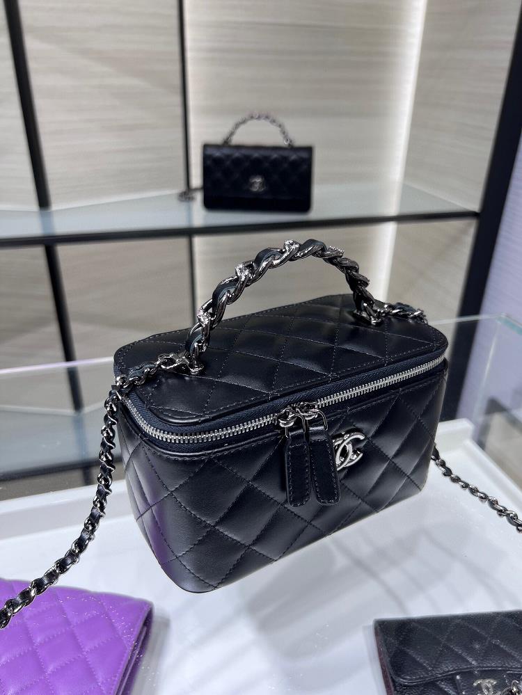 The Chanel bag with its quilted leather and signature interlocking C logo is a true fash