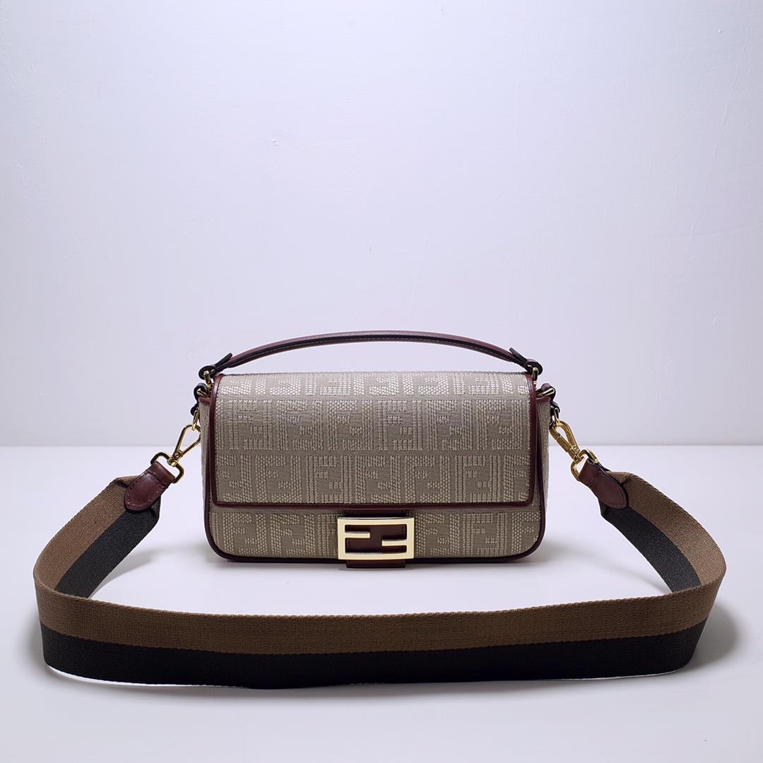 The FEND1 iconic Baguette Medium handbag features a flip design and FF magnetic buckle The lining is