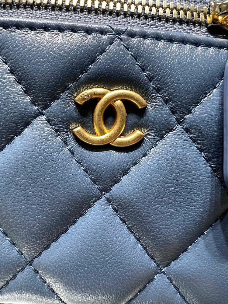 Chanel 23 new product new color haze blue small box adjustable chain small golden ball she