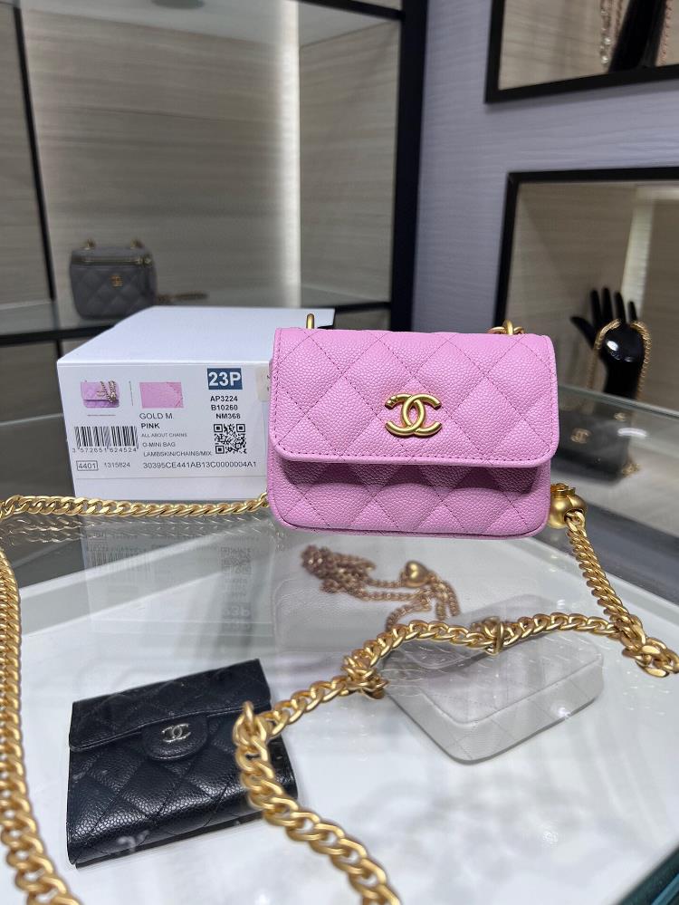 Chanel 23Ps new small waste bag is the most beautiful with adjustable buckles and adjustable chainsCaviar cowhide with double c embossed logo exquis