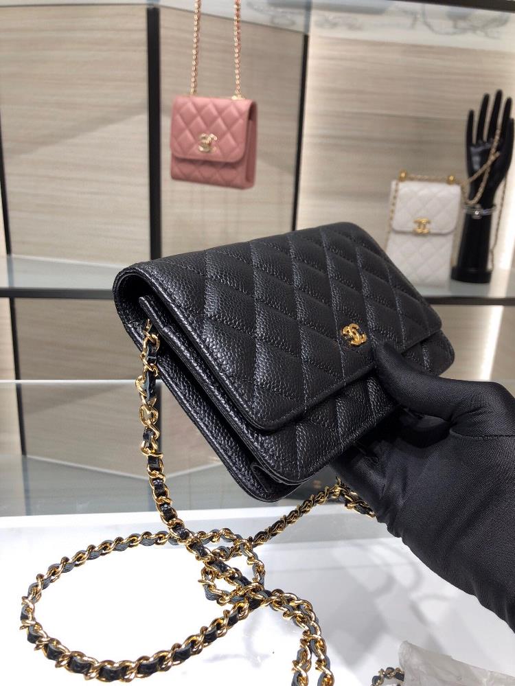 The Chanel bag AP0250Y is the epitome of elegance and luxury Its sleek design crafted