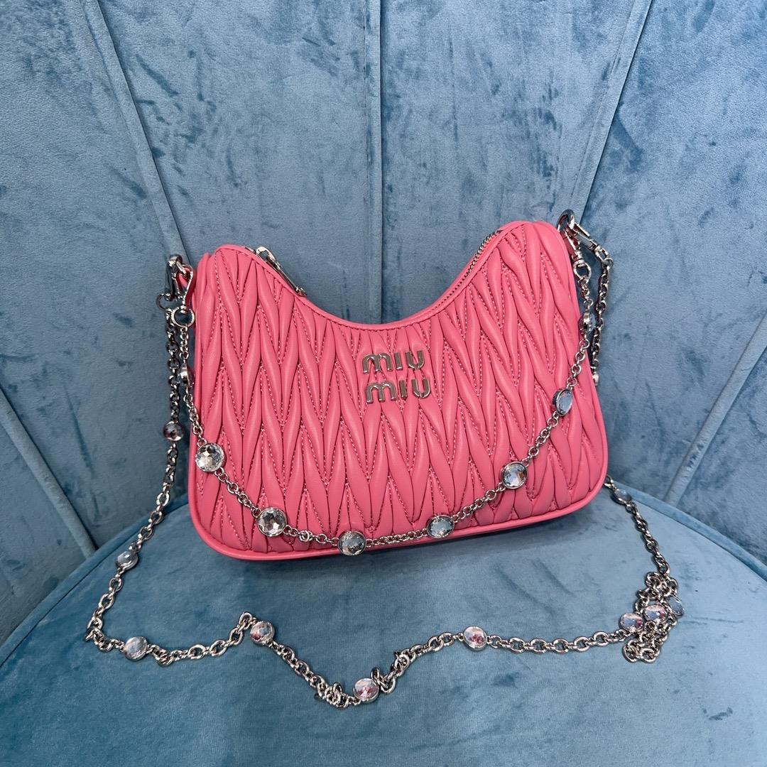 new version new season Miu Miu Crystal Chain Edition accessory series handbag made of iconic Matel