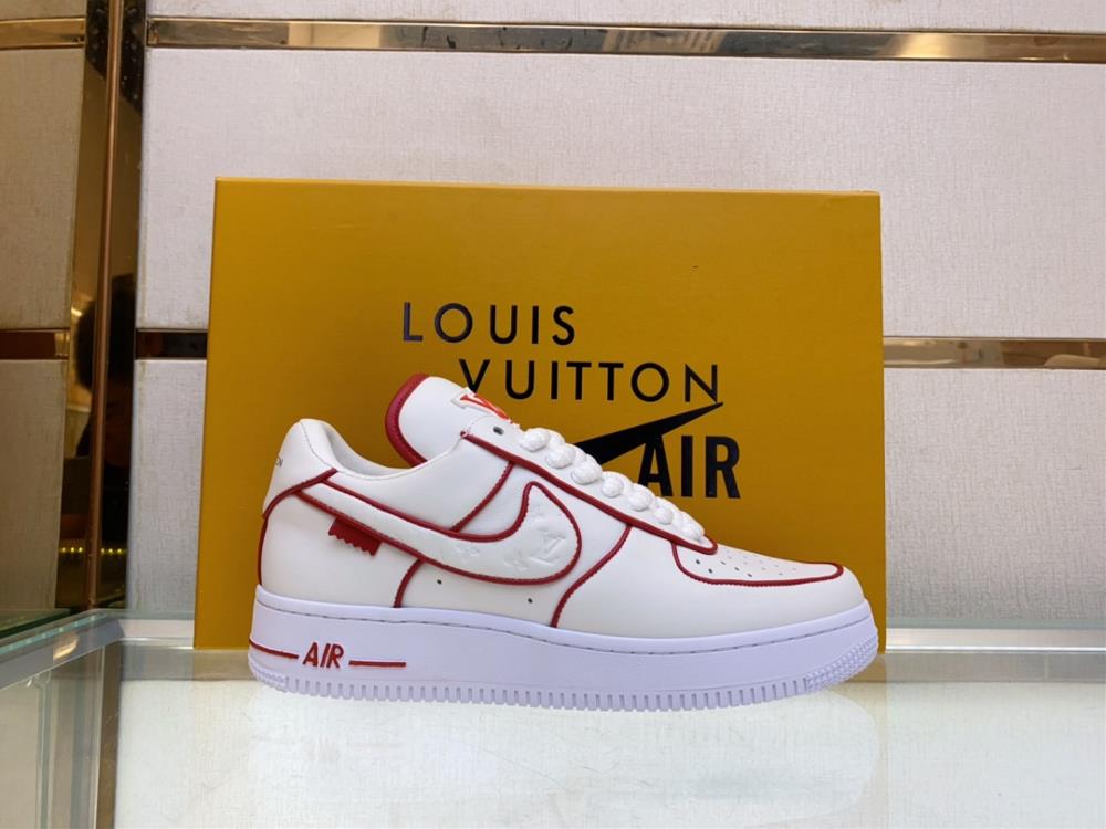 The Louis Vuitto x Nike Co branded Cool Couple casual sneaker features an unbeatable color scheme with a design philosophy that basically follows the