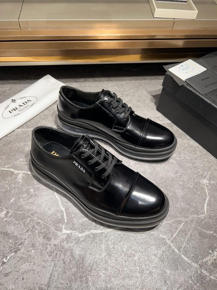 Prada Family Chelsea Mens Shoe Super A Goods This Chelsea shoe is equipped with an air