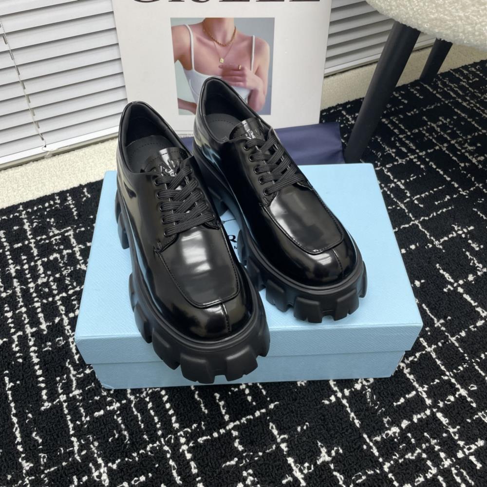 Upgraded factory PRADA Prada muffin shoes printed Lefu shoes originally developed oneononeThe upper leg is very stylish and the latest series is