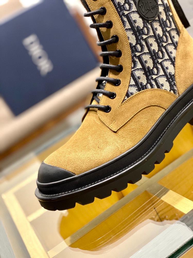 Moreover Diors introduction of mens boots has further cemented their status as trendset