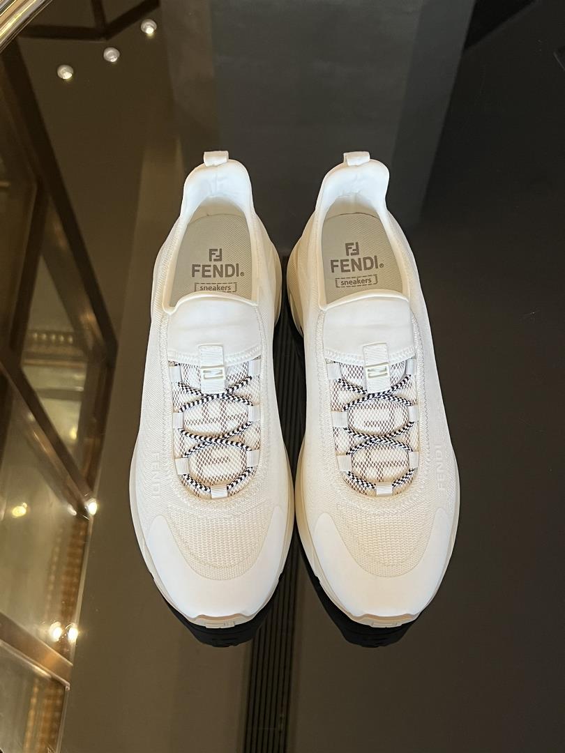 Top quality original for both men and women FENDi FLOW is a casual sneaker with FF letters and FF bu