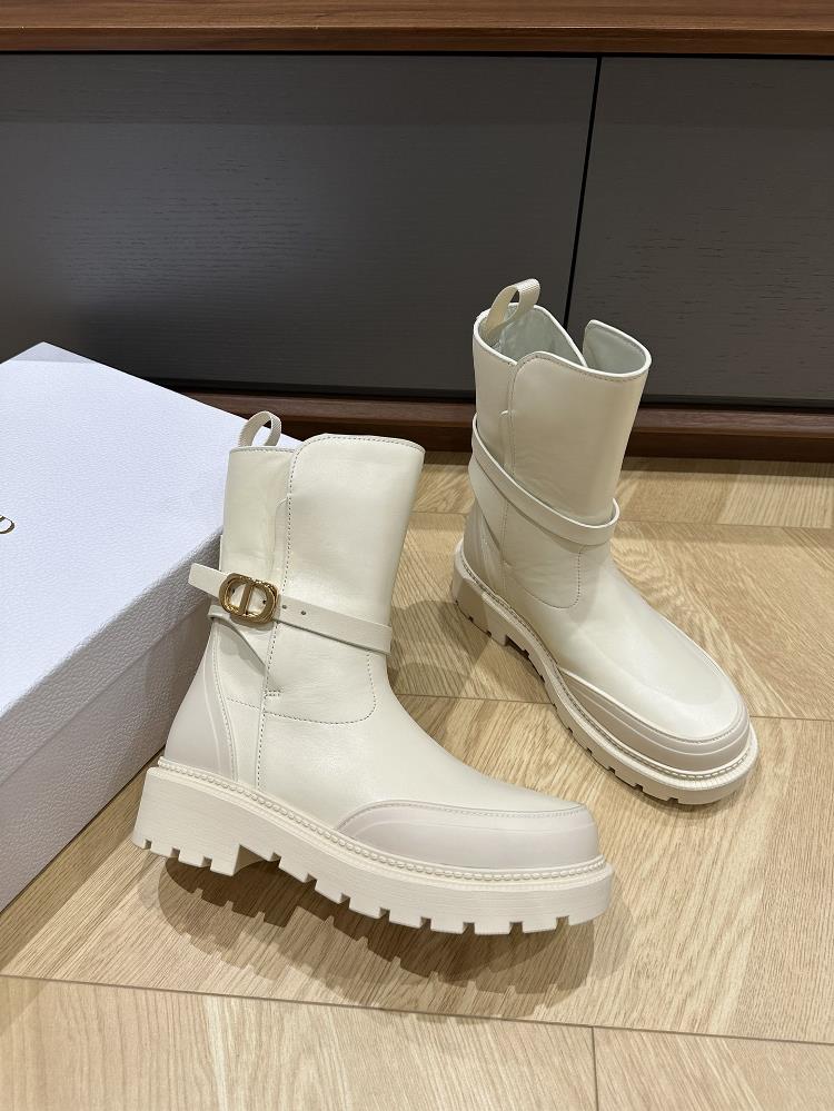 CD New Bee Short Boots Small Cow Face Cow Lining Source Sole Size3536373839 Order 40TagName Dior BootsTagId 20970740  professional luxury fash