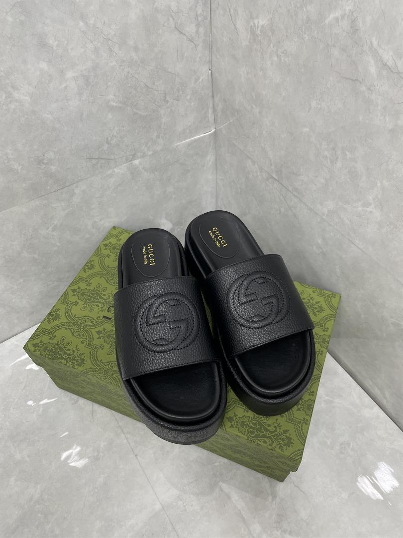 GUCCI Official Website New Womens Thick Sole Slippers Sandals SpringSummer NewThe GG logo was 