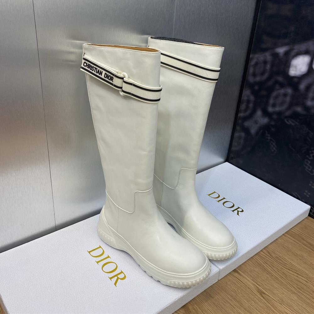 Factory price Dior CD 2023 AutumnWinter Show New High Definition Series Womens Boots Dior Dracer Letter Logo Round Head Color Block High Barrel Long