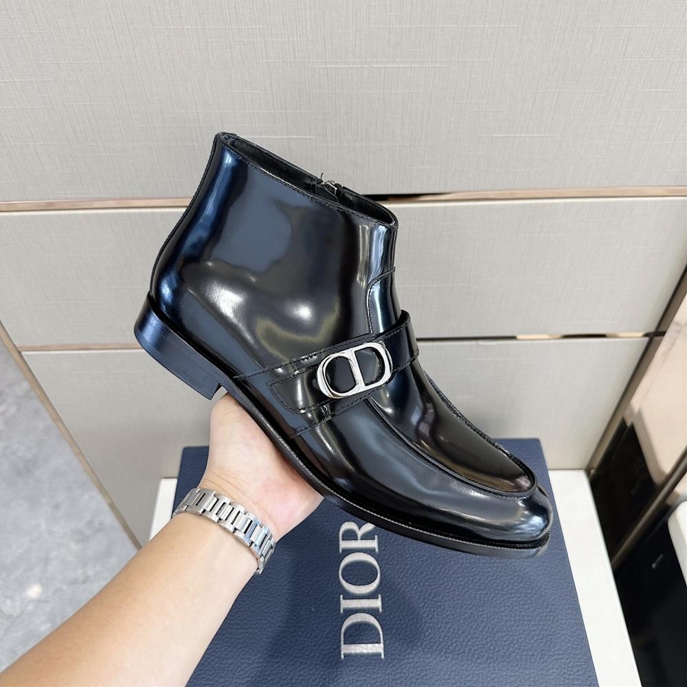 Dior latest mens and bare boot leather outsole Short boots embody a classic elegance Cra