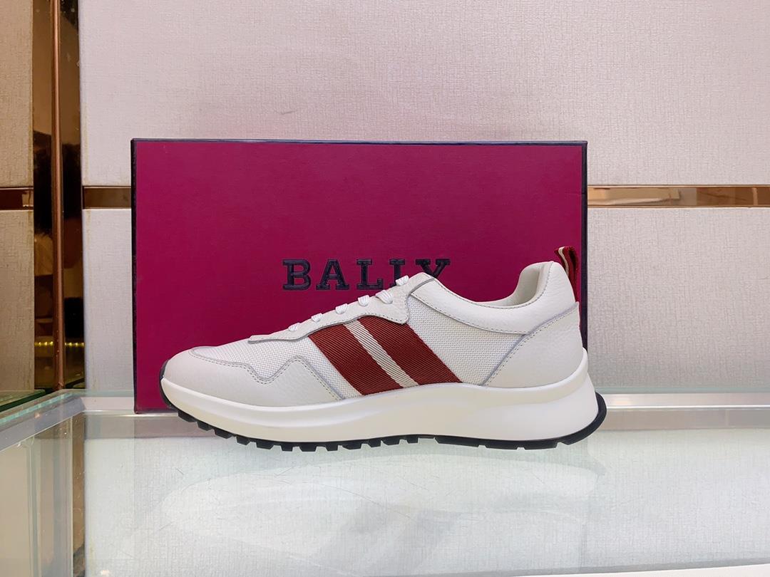 BALLY come on little flying shoesBALYs summer flagship features mens sports shoesIn line with 