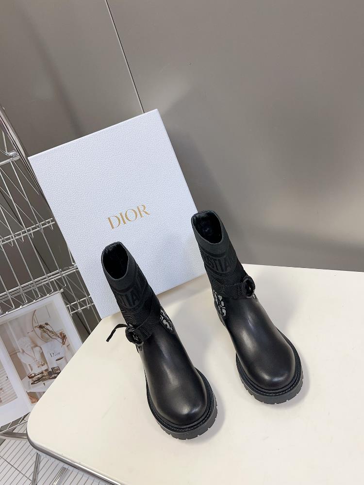 Dior Classic Autumn and Winter Knight Boots featuring a variety of celebrity internet cel