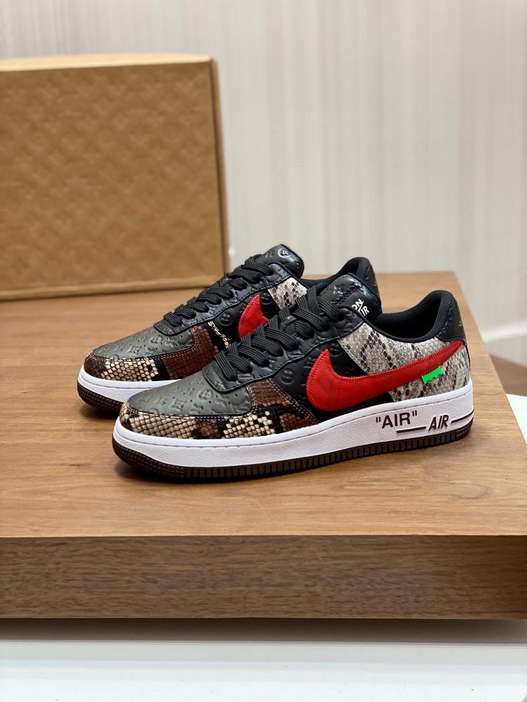 Louis Vuitton x x Nike co branded model is designed to basically follow the style of THE TEN The Swoosh line and tongue label have a familiar visual