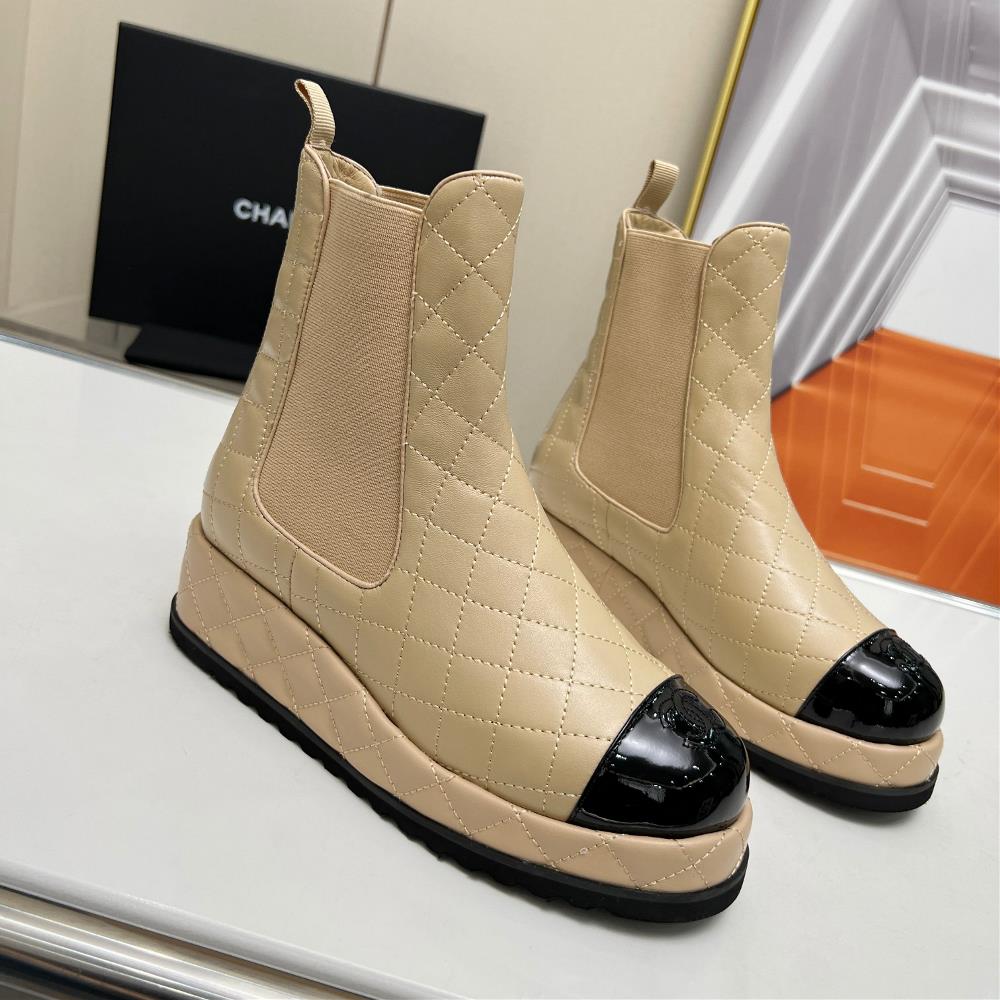 Factory price CHANEL Chanel 23ss Autumn and Winter New Original 11 Retro Short Boots feat