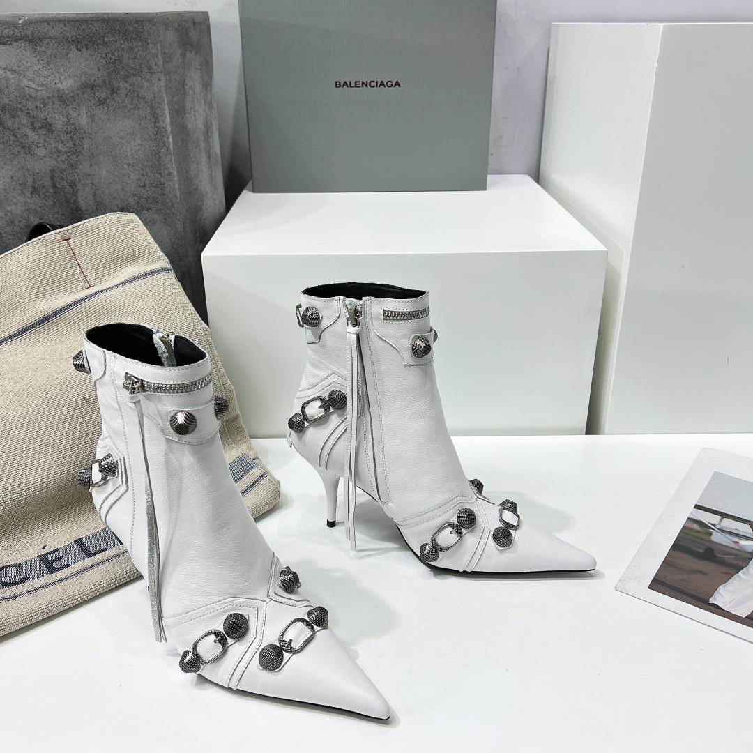 High quality factory produced short boots  Balenciaga AutumnWinter 2023 counter latest h