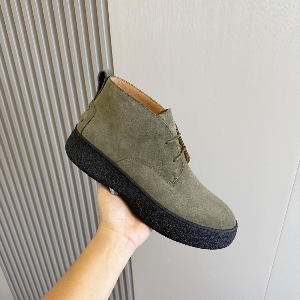 In conclusion the Tods Chelsea Boot in imported cowhide material is the epitome of style