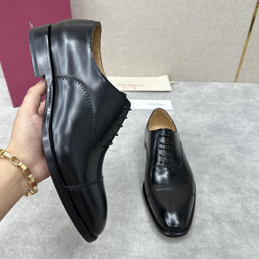 new product on the shelf Ferragam Ferra handmade fine mens formal shoes Leather shoes are