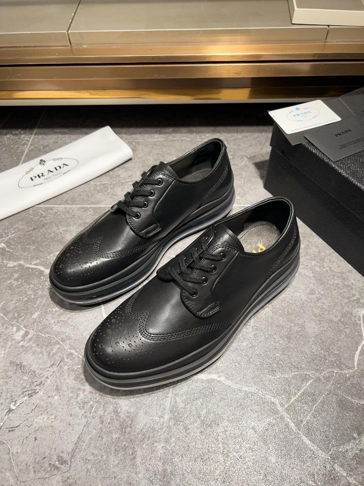 Prada Family Chelsea Mens Shoe Super A Goods This Chelsea shoe is equipped with an air cushioned t