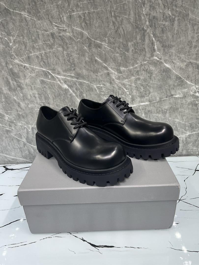 2022 The latest Balenciaga STRIKE thick soled Derby shoe the top version of Balenciaga STRIKE lace