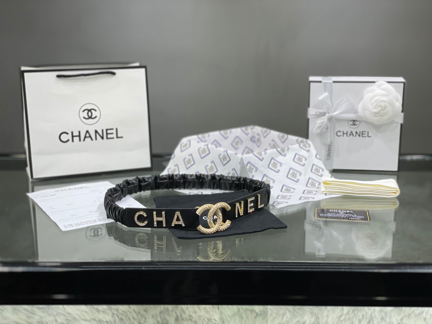 buy and get free picture counter latest full package
Width 30mm
chanel cc rhinestone metal logo