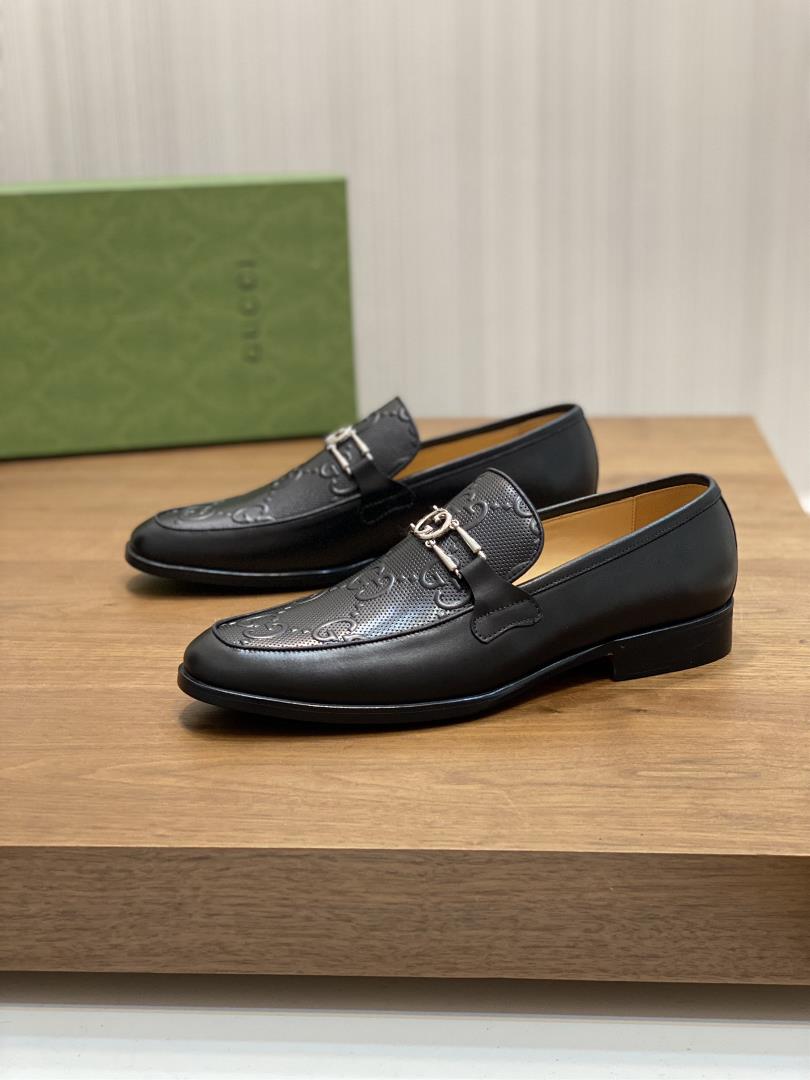 gucci casual leather shoe counter is also available for synchronous sale The imported Ita