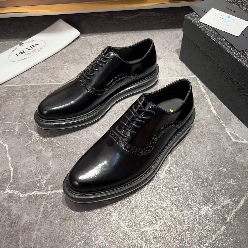 prada Chelsea Mens Shoe Super A Goods This Chelsea shoe is equipped with an air cushioned thick so