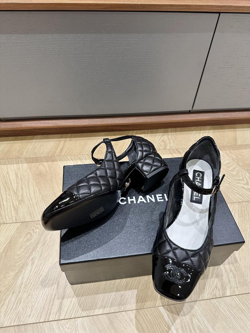 Chanel Xiaoxiang Hollow Mary Jane Full Leather Electric Embroidery Leather Bottom Size 3539  p