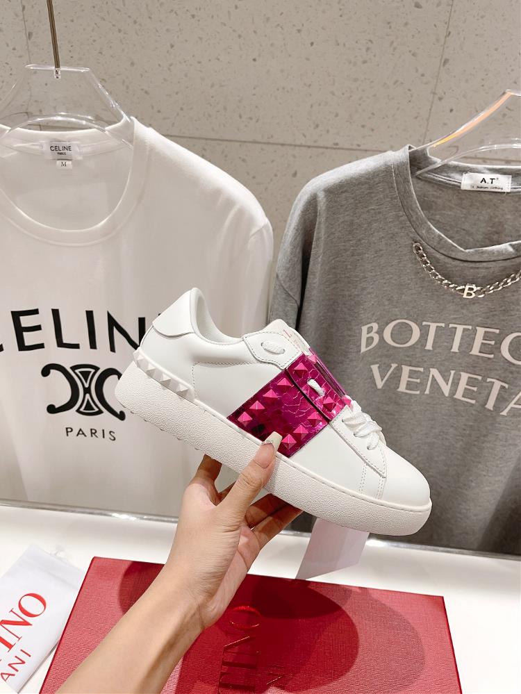 Top level version  Valentino New Casual Little White Shoes Hot Diamond Valentino Water Dia