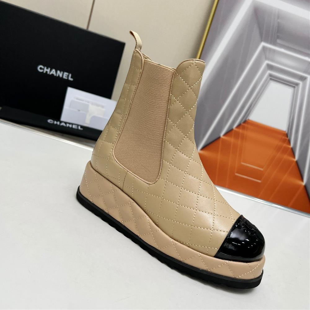 Factory price CHANEL Chanel 23ss Autumn and Winter New Original 11 Retro Short Boots feat