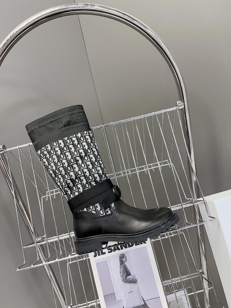 Dior Classic Autumn and Winter Knight Boots featuring numerous celebrities internet cele